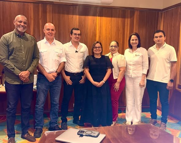 Asocoomag y las cooperativas de pequeños productores presente en un espacio de diálogo junto a la gobernadora en aras de fortalecer la salud en el municipio Zona Bananera